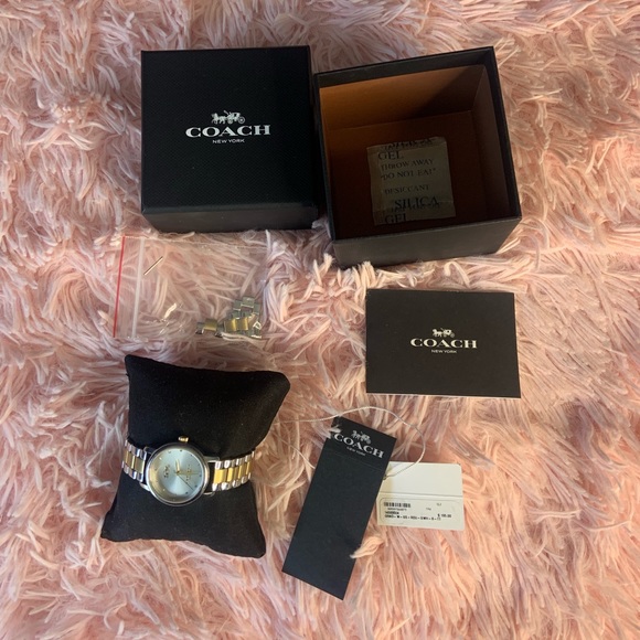 Delicate Coach Watch (PRICETAG STILL ATTACHED) - Picture 2 of 7